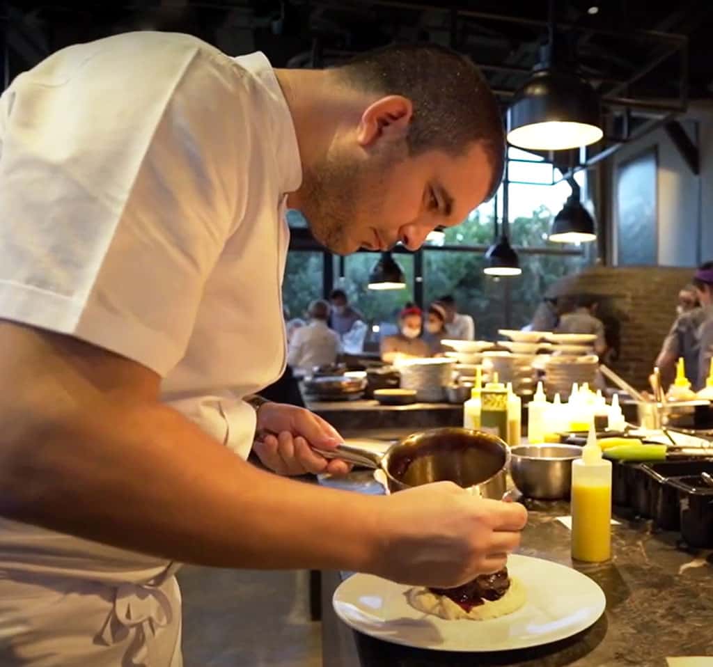 Slide_CarouselMediaBand62093_11